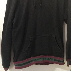 Supreme Hoodie